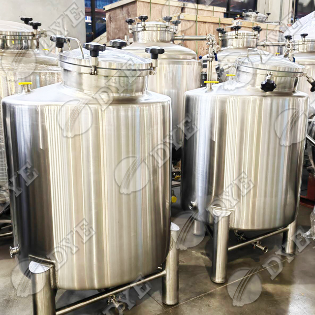  304/316L 不锈钢储罐 啤酒酿造设备 100-20000L