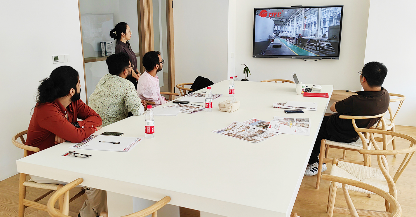 热烈欢迎印度客户来我厂参观-DAEYOO