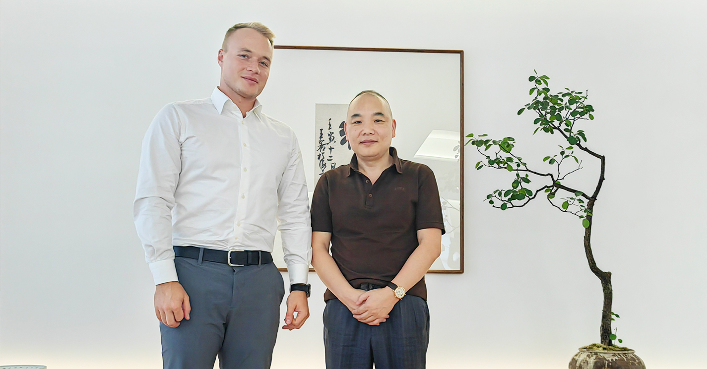 热烈欢迎白俄罗斯客户来访 - 大裕