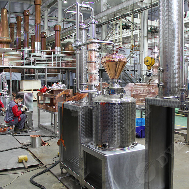 小型多功能蒸馏设备商用白兰地朗姆酒伏特加