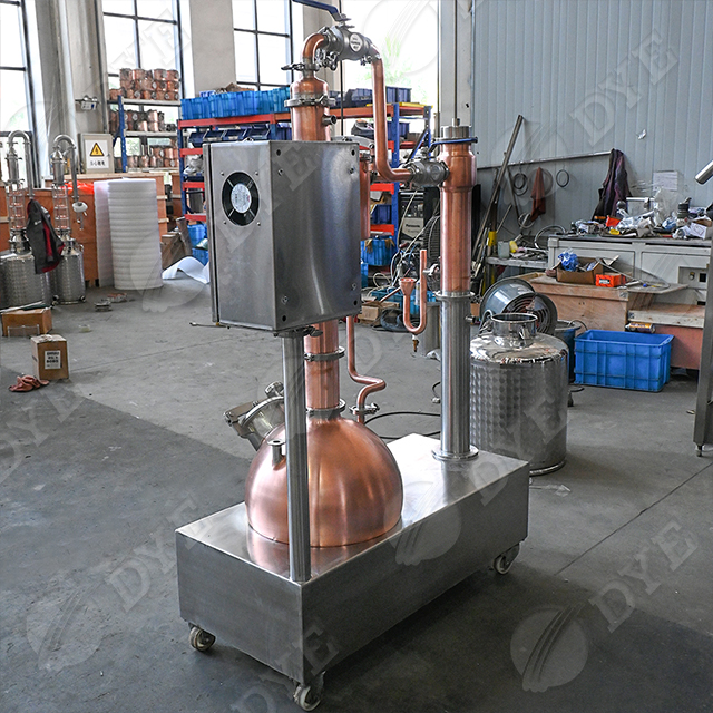紫铜小型家庭酿造蒸馏器威士忌白兰地果酒家庭DIY