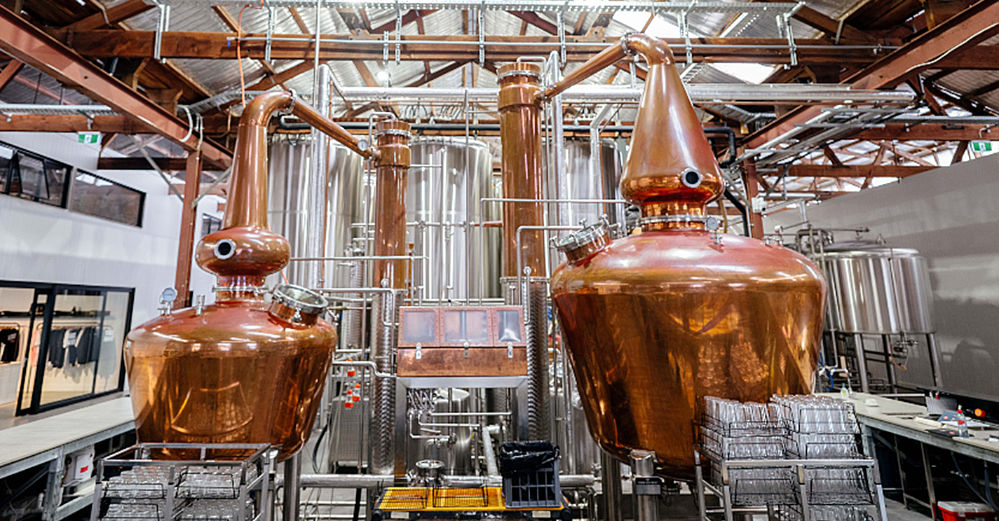 国产威士忌破局关键：温州大宇，撑起本土酿造的“硬件脊梁”